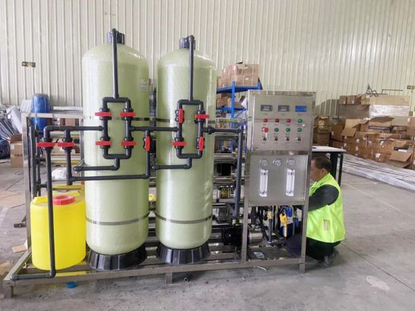 南宁市某化工加工生产用反渗透设备
